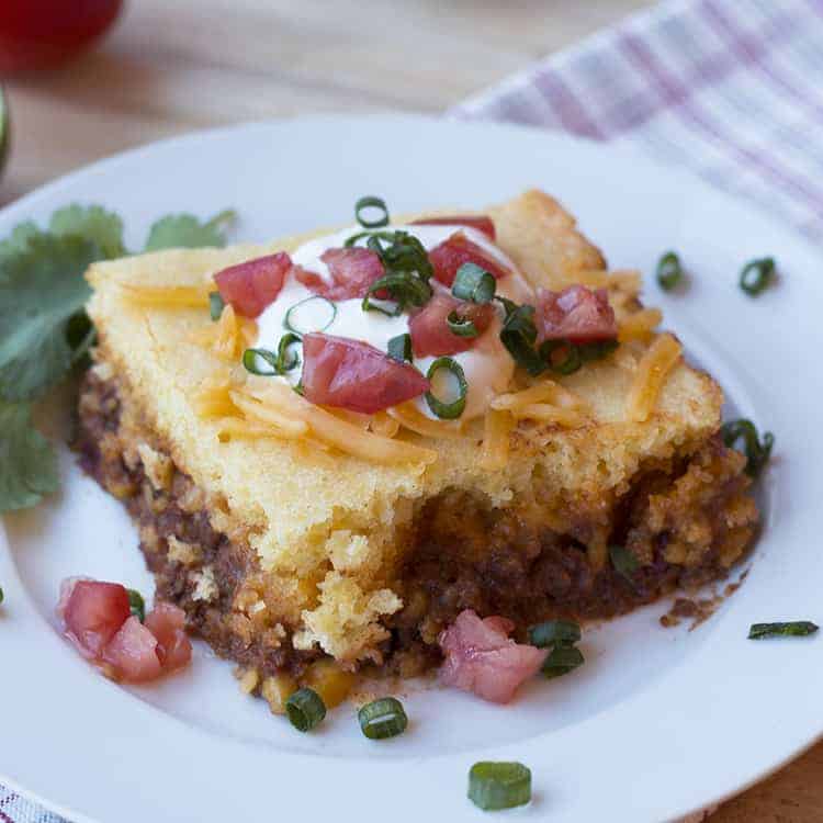 Slow Cooker Chili Cornbread Casserole