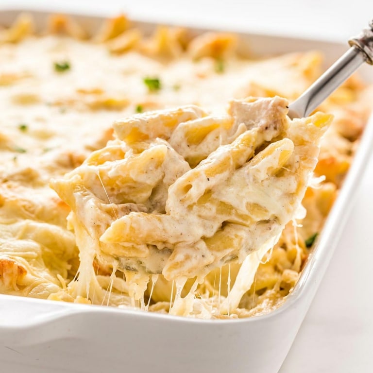 Chicken Alfredo Bake